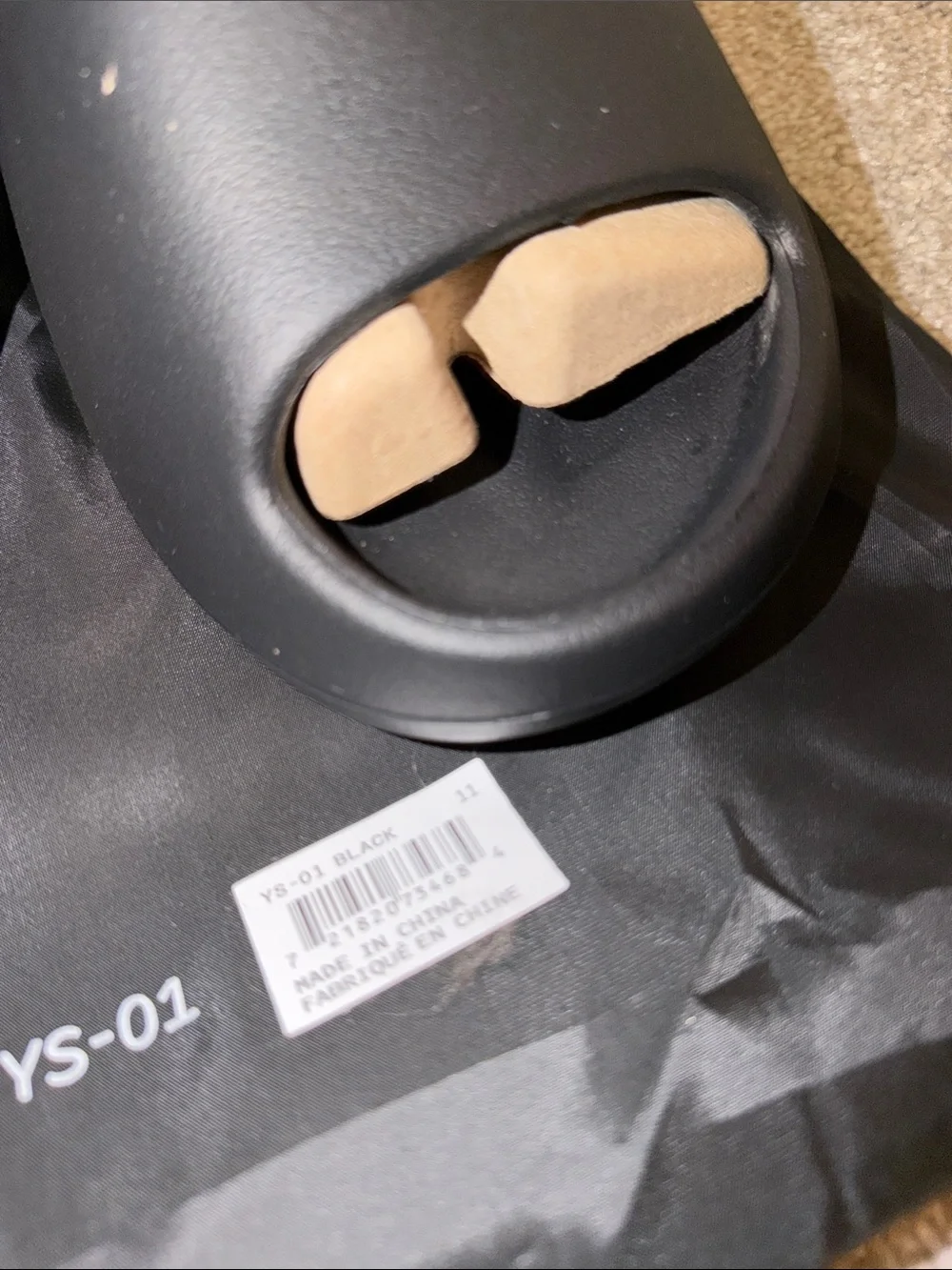 ys-01 comfortable black